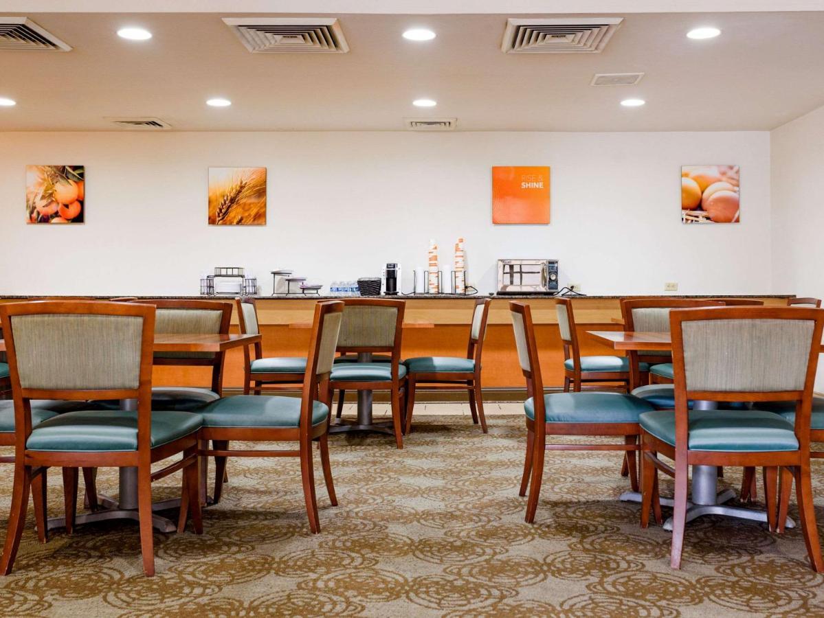 Comfort Suites Baton Rouge South I-10 Extérieur photo