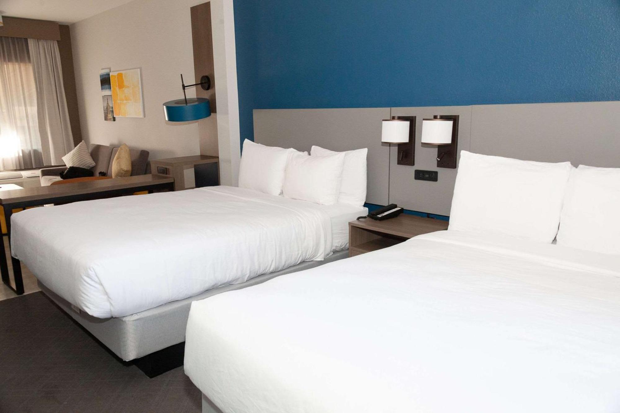 Comfort Suites Baton Rouge South I-10 Extérieur photo
