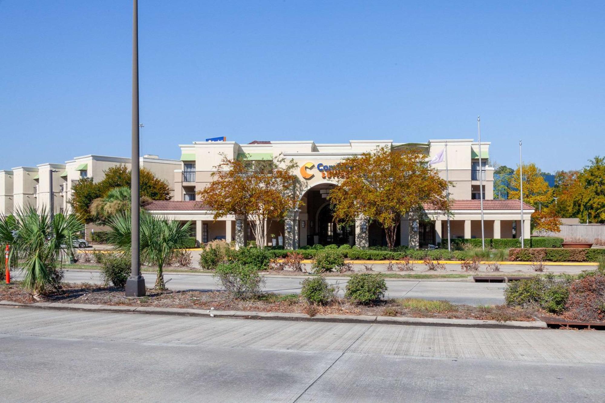 Comfort Suites Baton Rouge South I-10 Extérieur photo